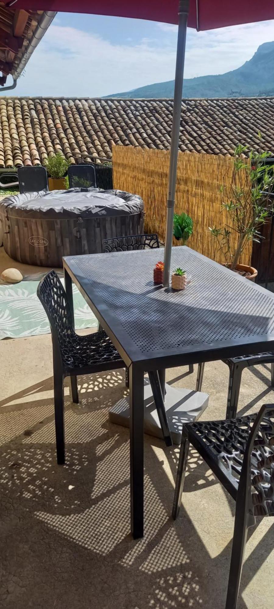 Appartement Cocooning A La Ferme Sisteron Exterior foto